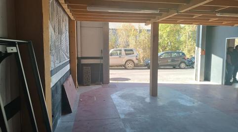 Foto 3 von Fabrikhallen zur Miete in Urduliz, Bizkaia