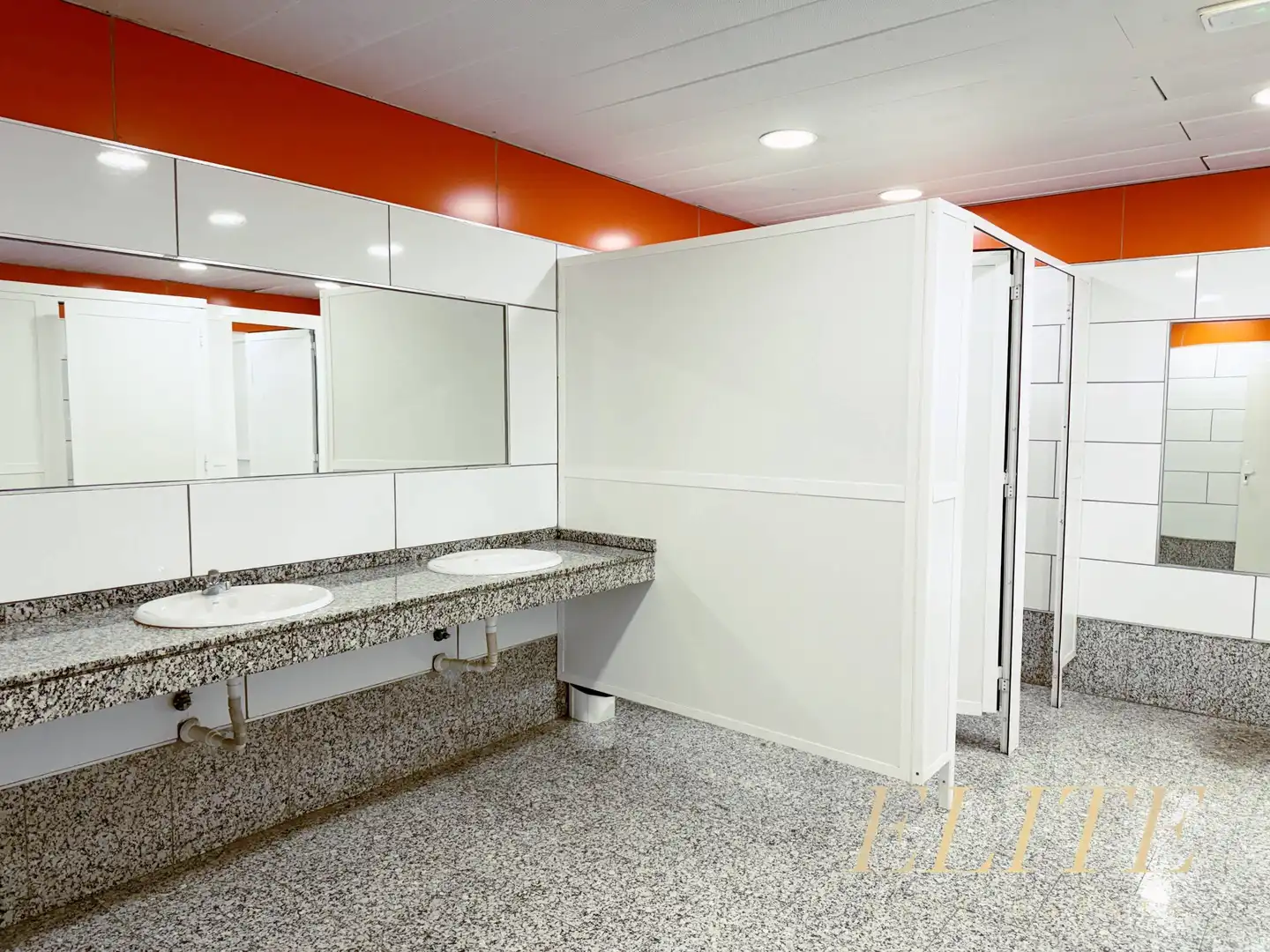 Baño de Local de alquiler en San Bartolomé de Tirajana