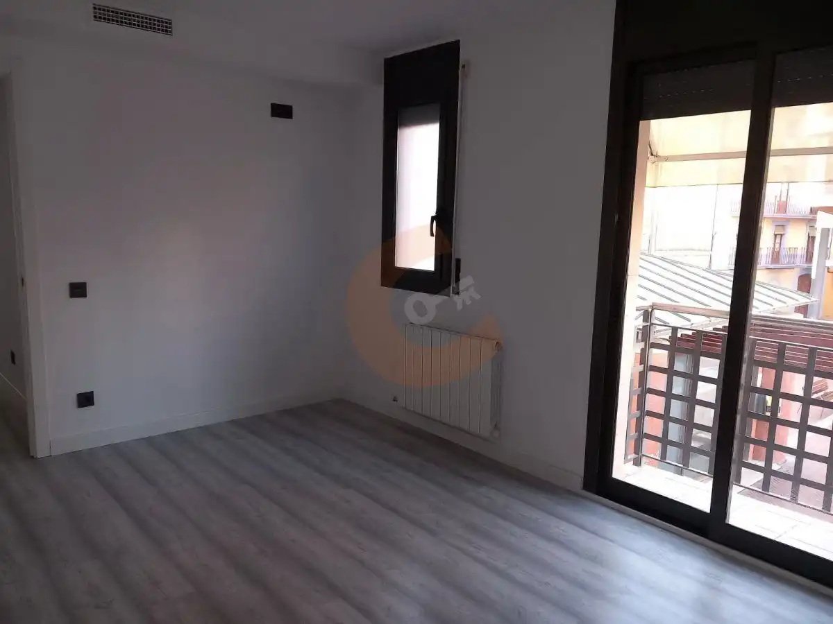 Bedroom of Flat for sale in El Vendrell  with Air Conditioner, Heating and Parquet flooring