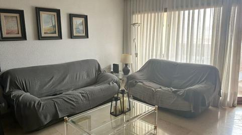 Foto 4 de Pis en venda a Diego Vázquez Otero, Carranque - Haza Cuevas, Málaga Capital