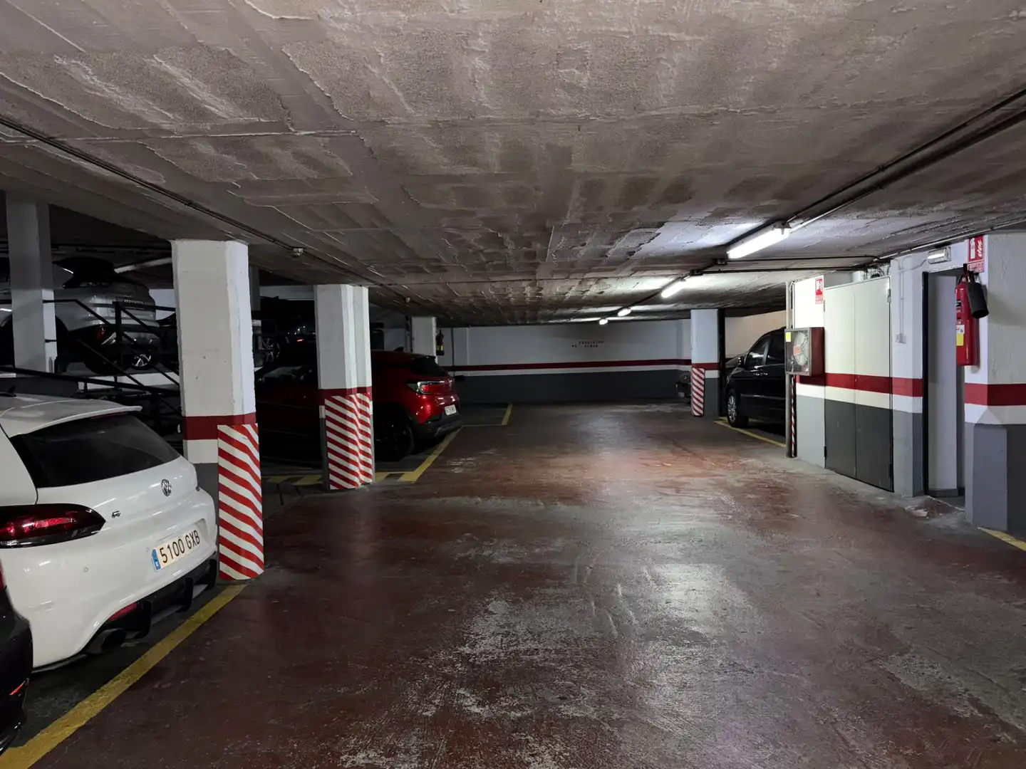 Individual amb ascensor en venda a Carrer de Dalt dels Banús 30, imagen 13