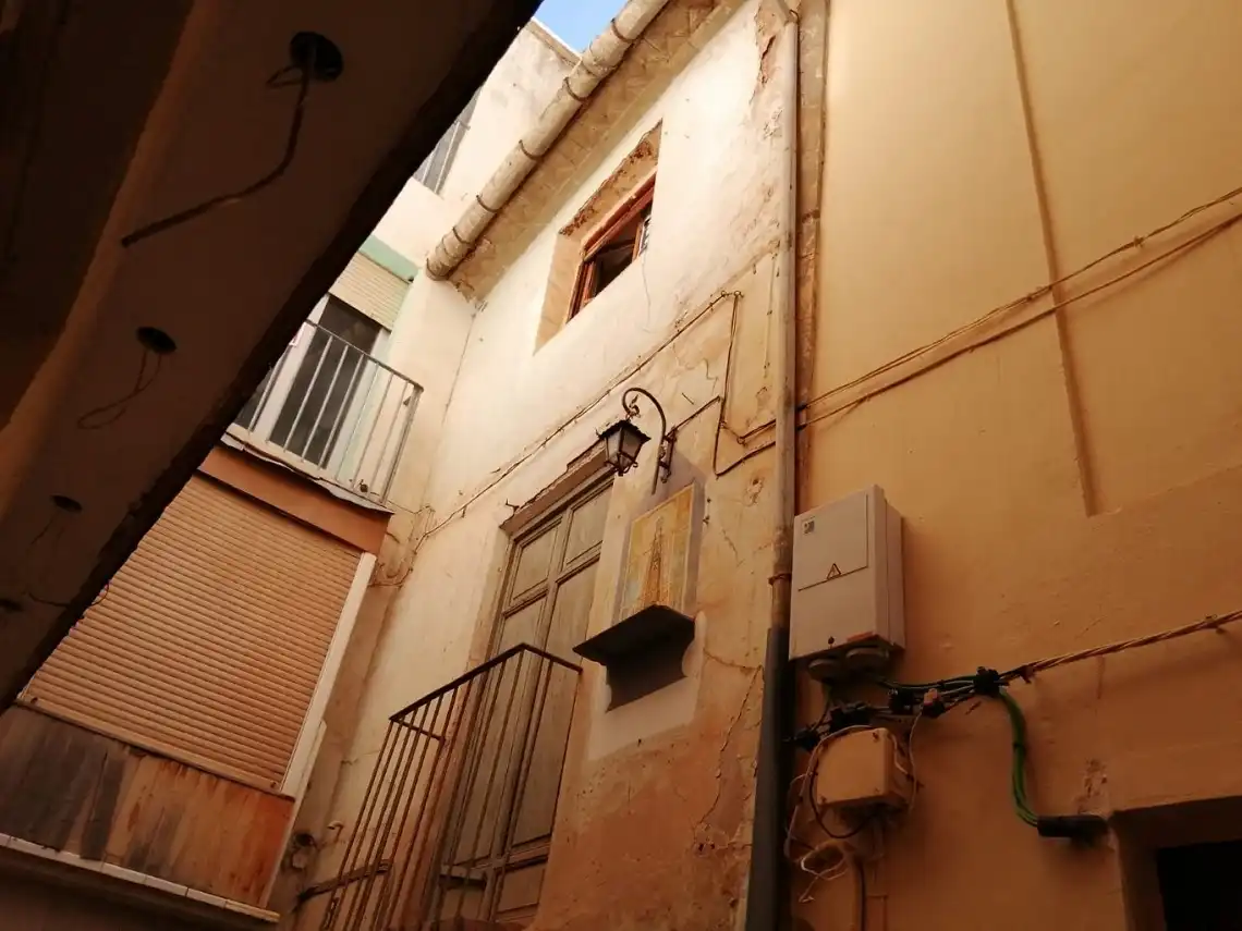 Vista exterior de Traster en venda en Onda