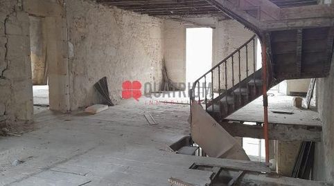 Se vende edificio en Rúa Longa, Padrón.

Son dos bloques, ambos para reformar, distribuidos en un local comercial de 163m², un p, imagen 3