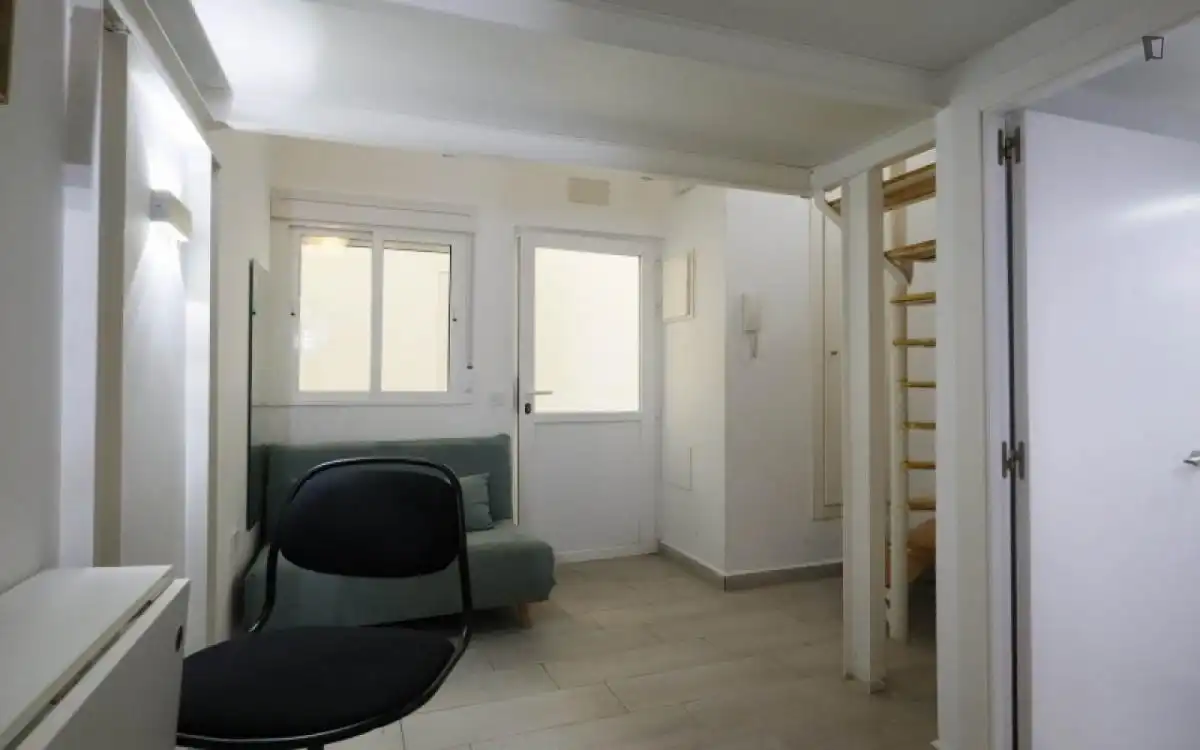 Study for rent in Pradolongo