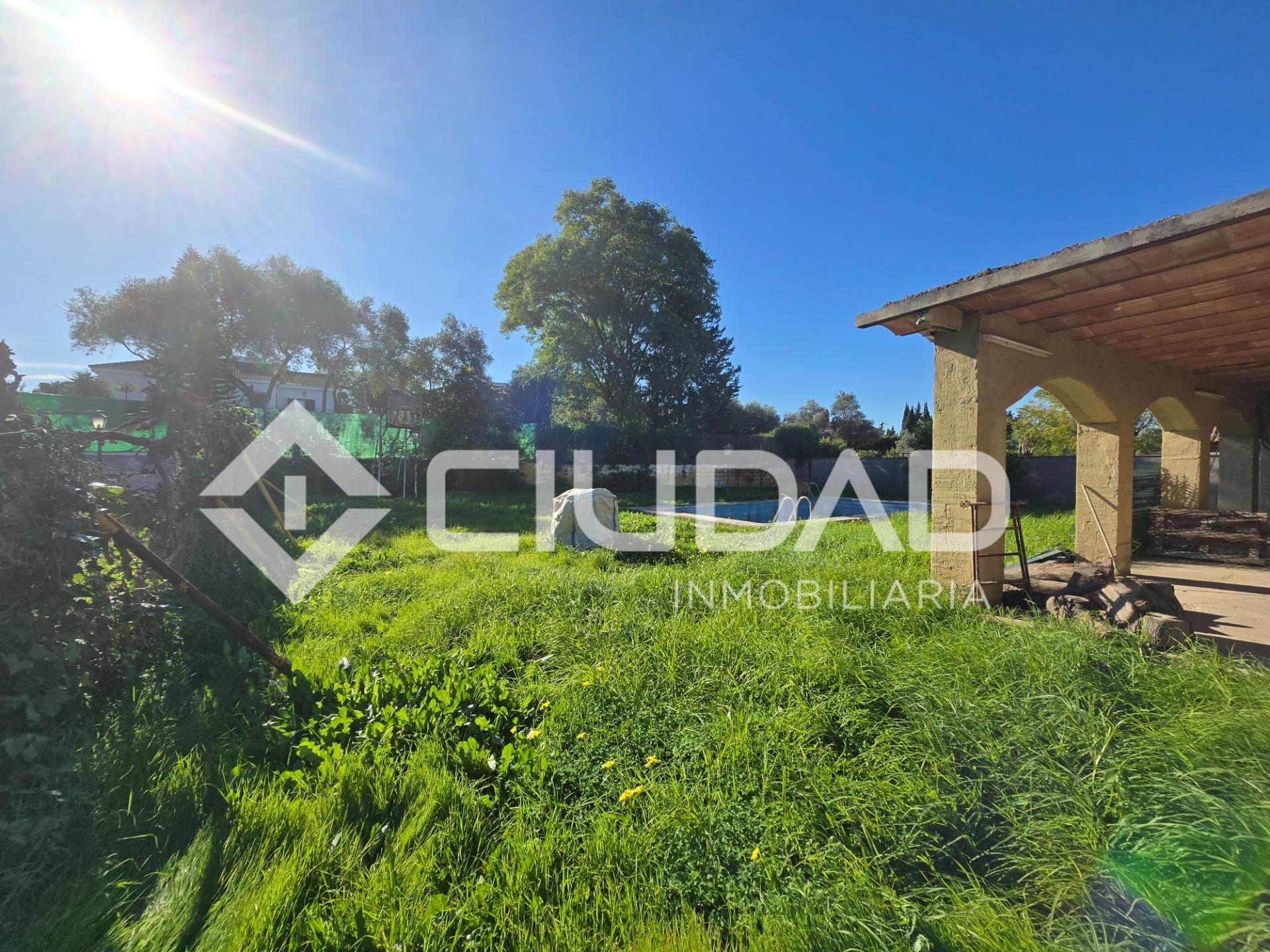 House or chalet for sale in Palomares del Río  with Private garden, Terrace and Swimming Pool