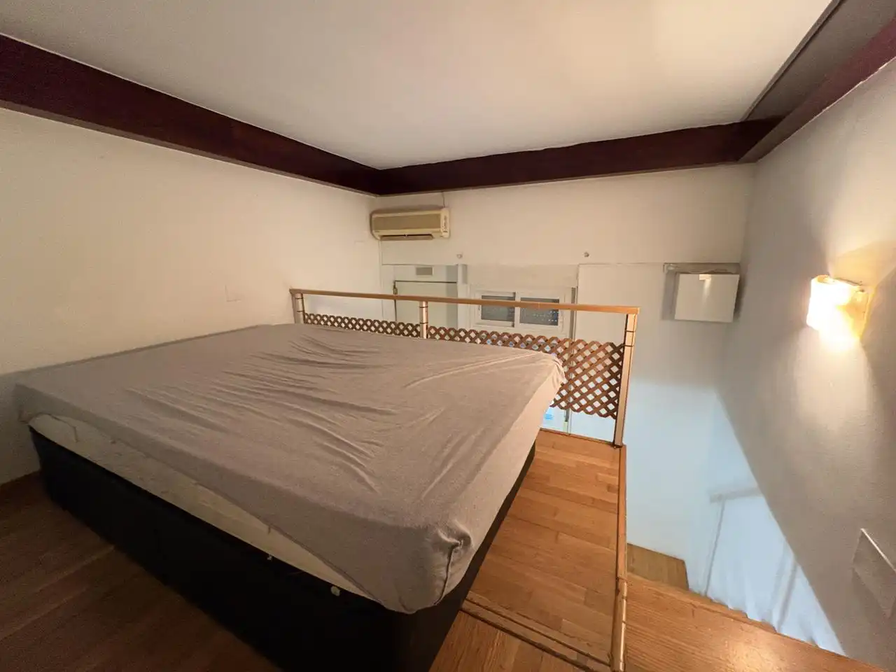 Bedroom of Duplexes for rent in Madrid  with Air Conditioner and Furnished