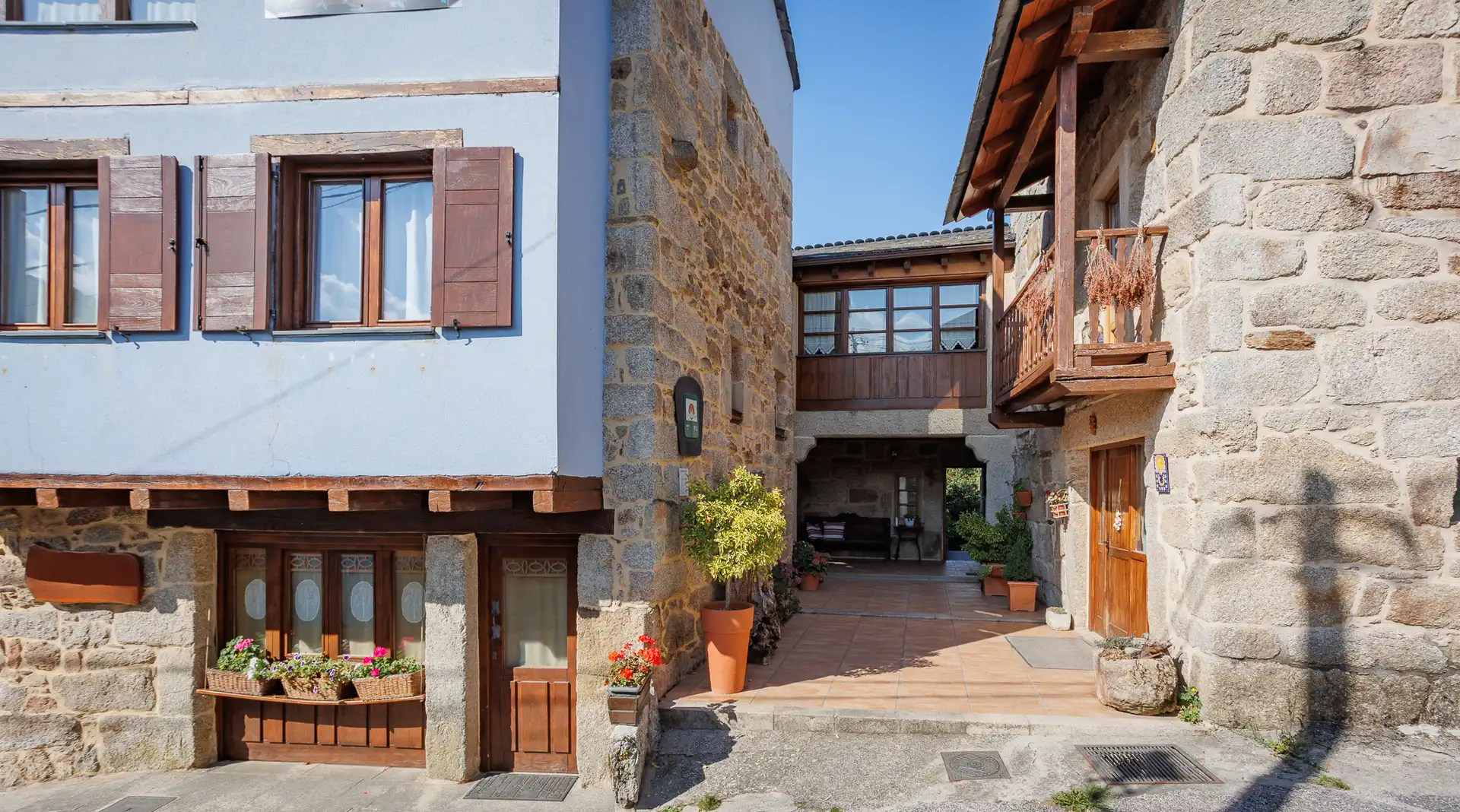 Exterior view of Commercial properties for sale in A Veiga 