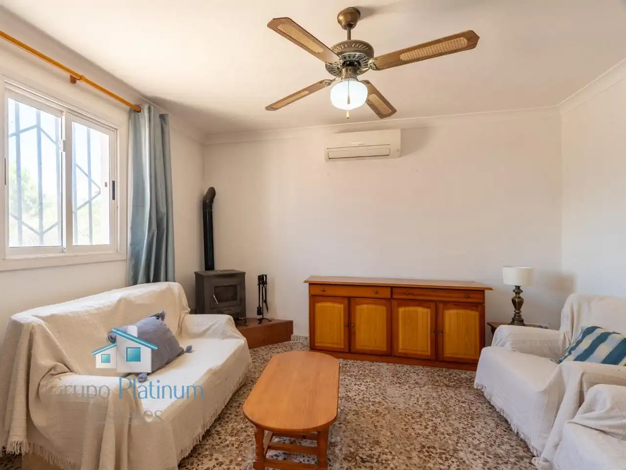 Sala d'estar de Casa o xalet en venda en Águilas amb Aire condicionat, Calefacció i Jardí privat
