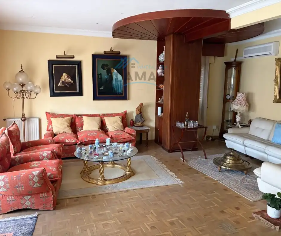 Flat for sale in Plaza Doctor Murillo 5, imagen 2