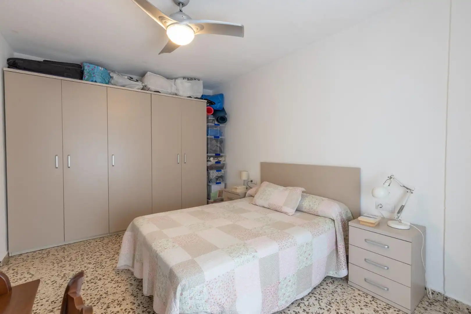Habitación de Piso en venta en Maracena con Balcón