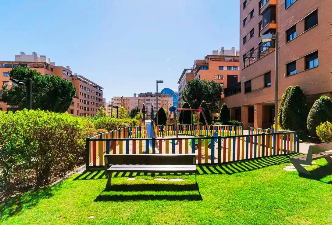 Vista exterior de Piso en venta en Madrid con Aire acondicionado, Calefacción y Trastero