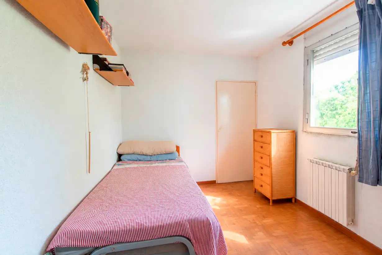 Habitación de Piso en venta en Madrid con Calefacción, Amueblado y Horno
