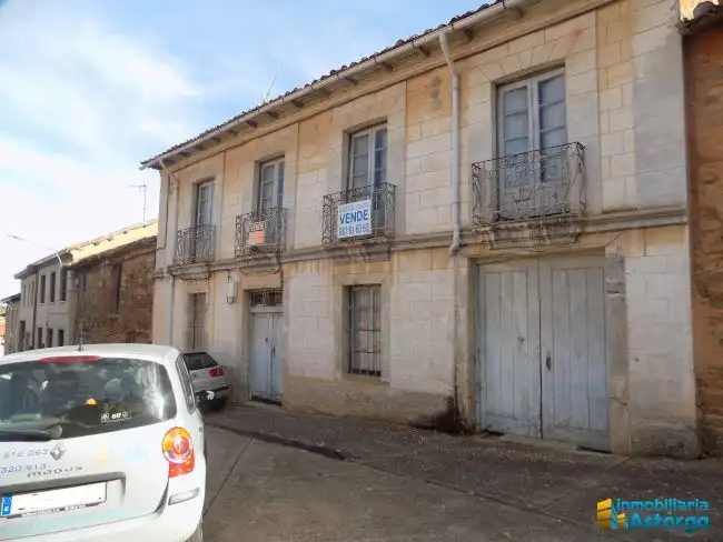 Casa en venda a Val de San Lorenzo