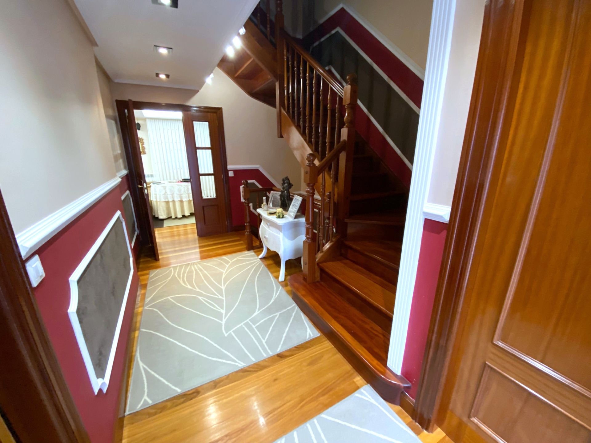 Casa adosada en venta en Castro-Urdiales con Calefacción, Terraza y Trastero