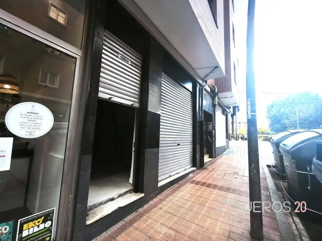 Local comercial en venta en Centro, imagen 2