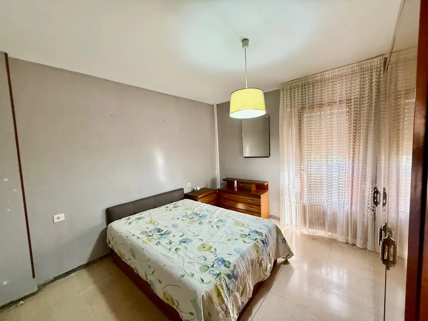 Habitación de Piso en venta en La Bañeza  con Amueblado