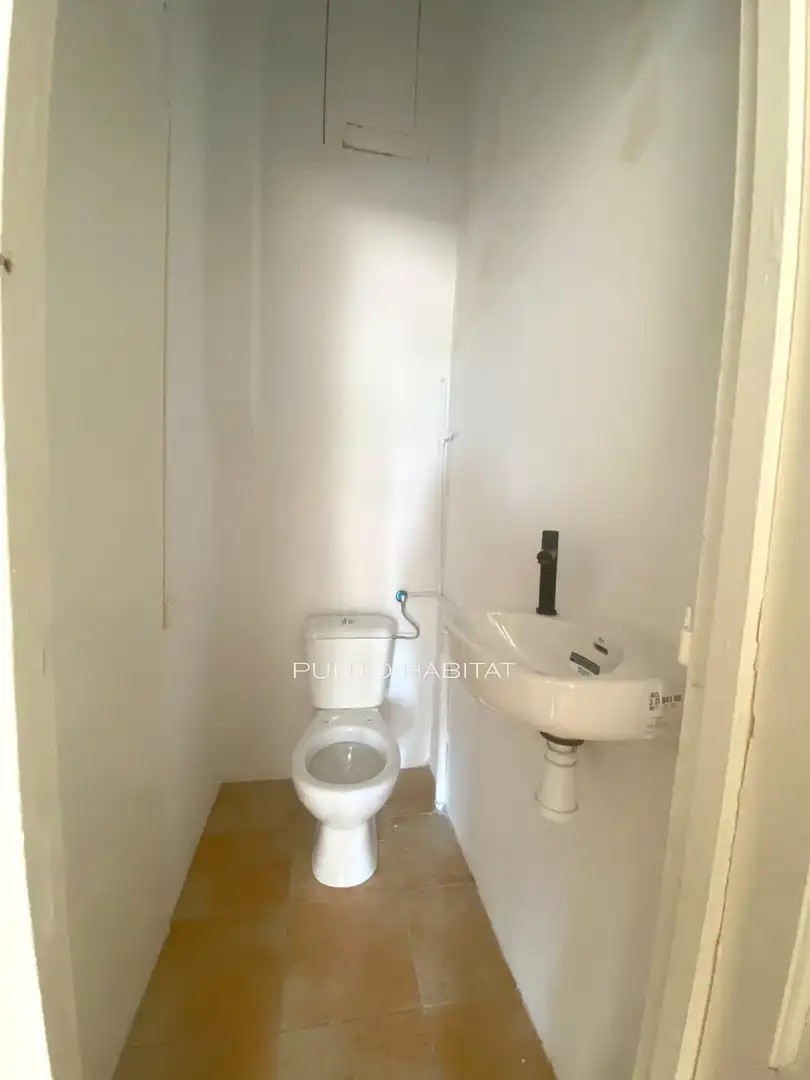 Badezimmer von Geschaftsraum zur Miete in Barcelona