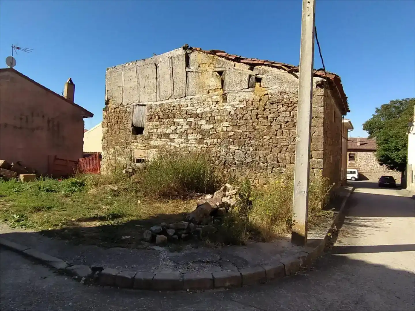 Vista exterior de Casa o xalet en venda en Arlanzón