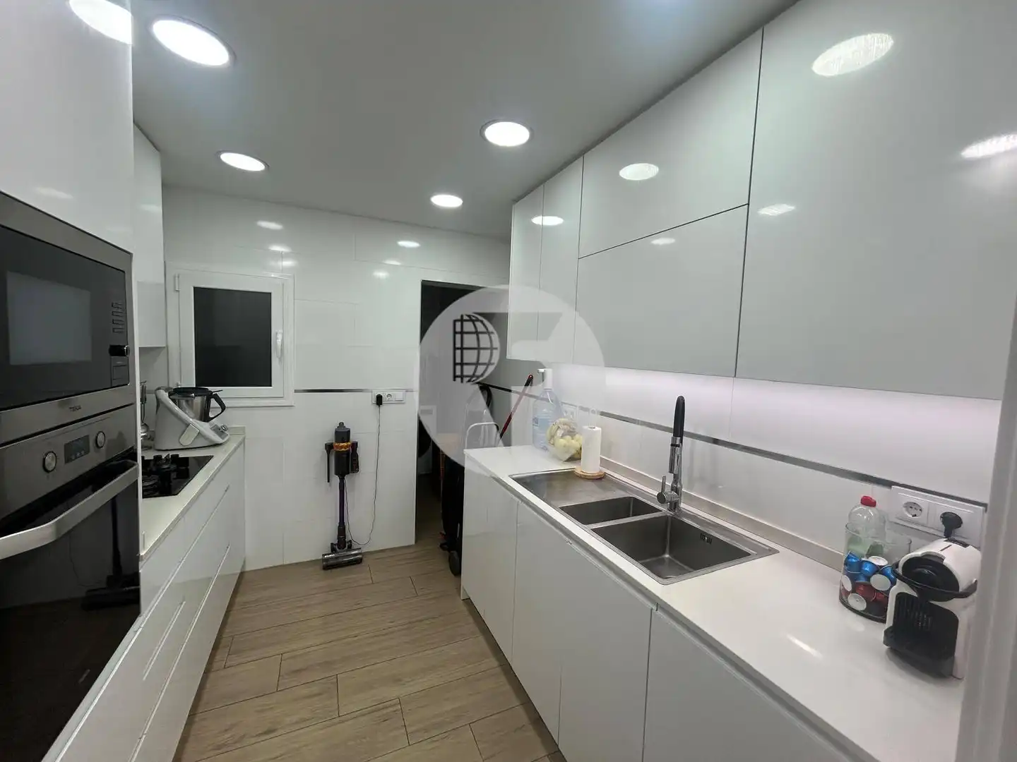 Kitchen of Flat for sale in Granollers  with Air Conditioner, Heating and Storage room