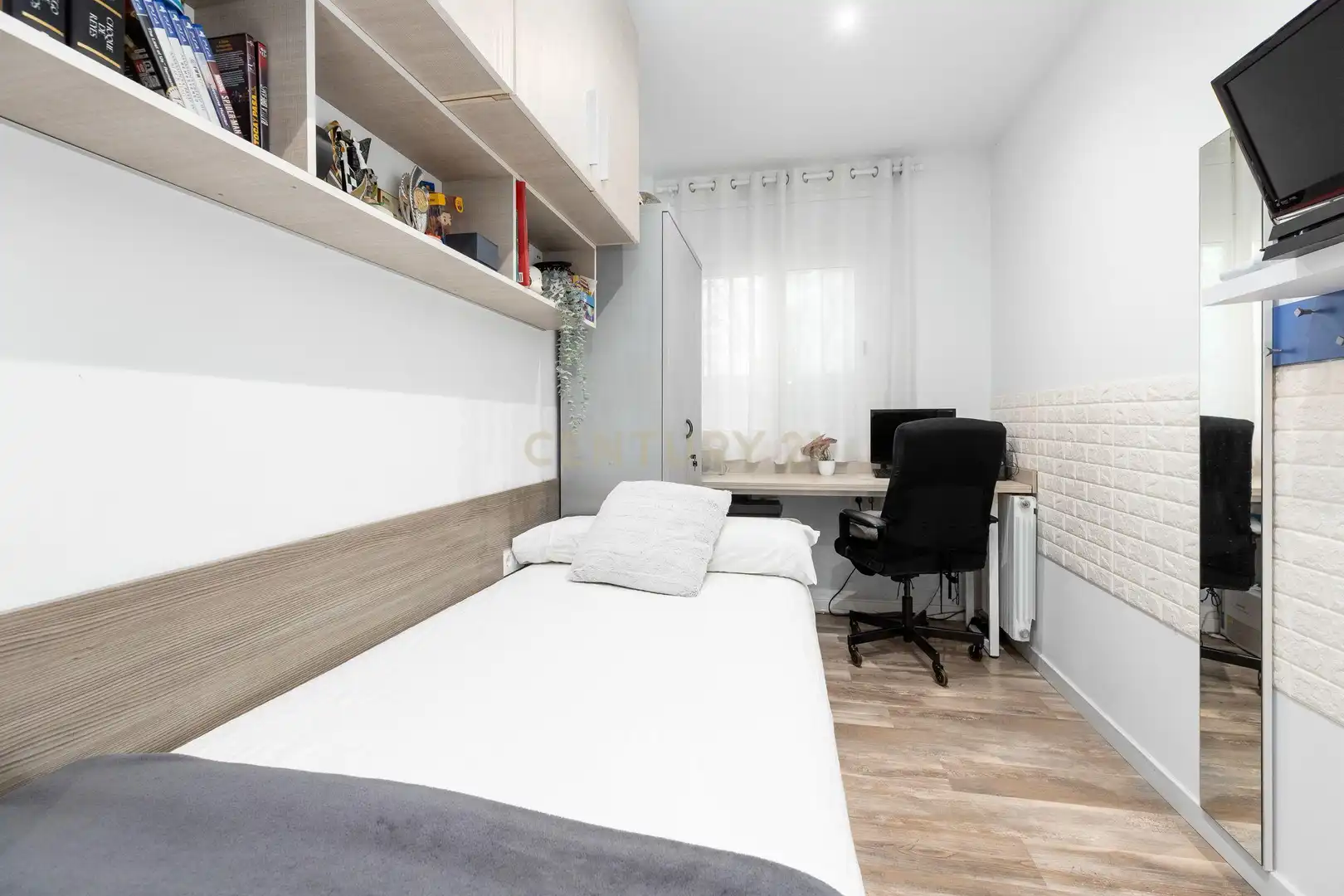 Bedroom of Apartments for sale in Mollet del Vallès  with Air Conditioner and Swimming Pool