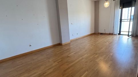 Foto 4 de Piso en venta en Avinguda Olimpica, Parc Central, Torrent