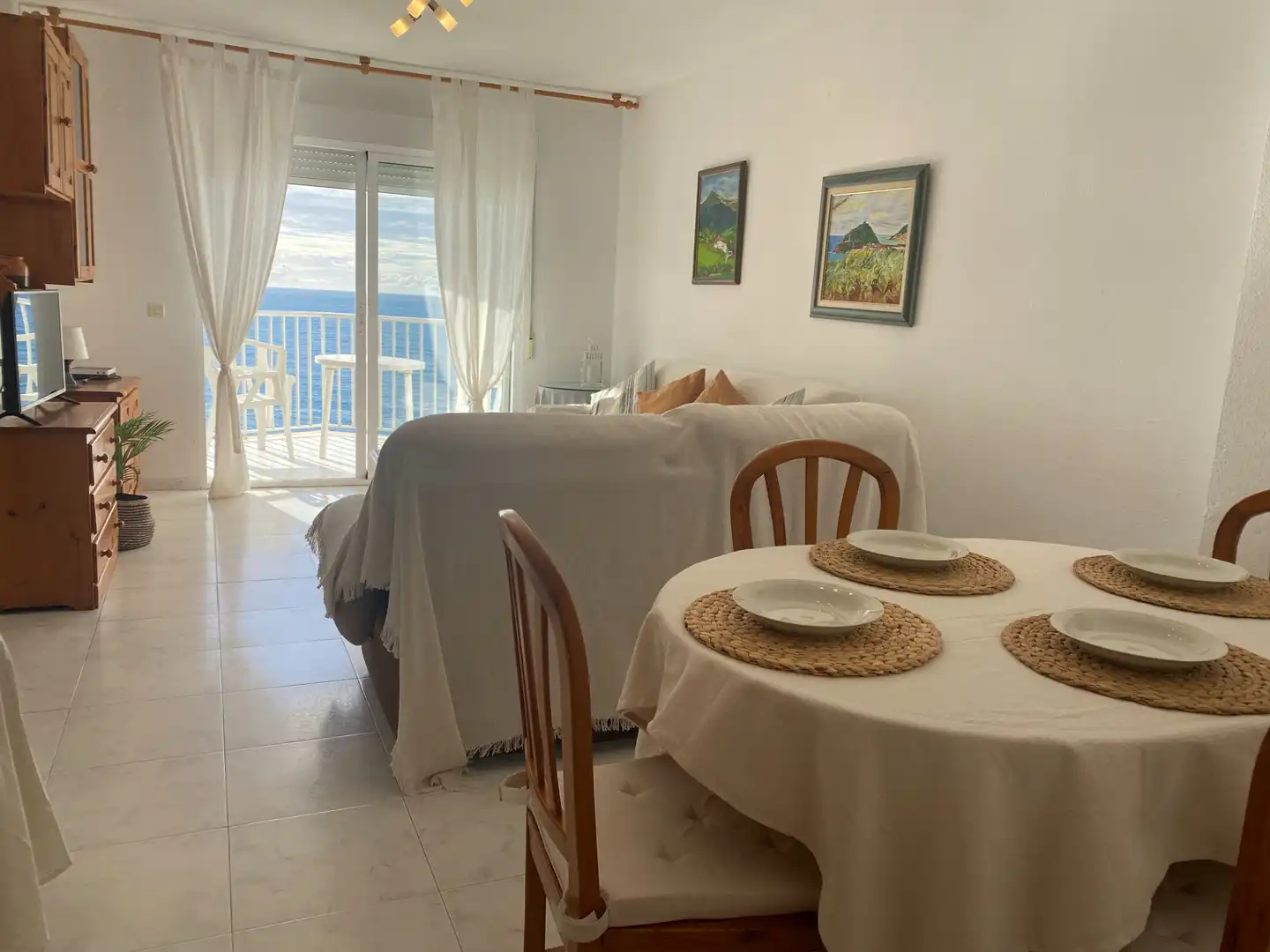 Schlafzimmer von Wohnungen zur Miete in Almuñécar mit Klimaanlage, Heizung und Terrasse
