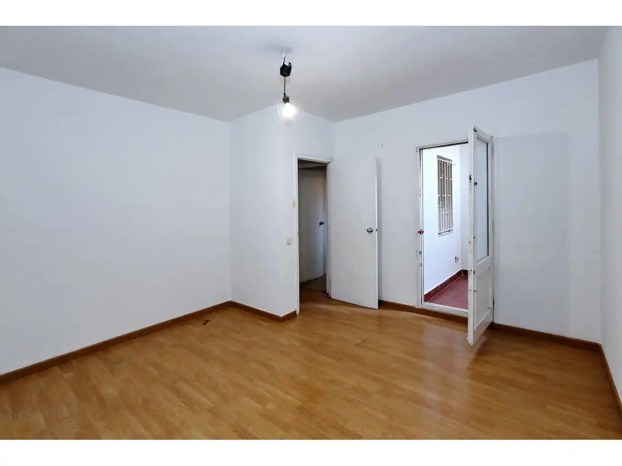 Piso con terraza en venta en Nou Barris, imagen 6