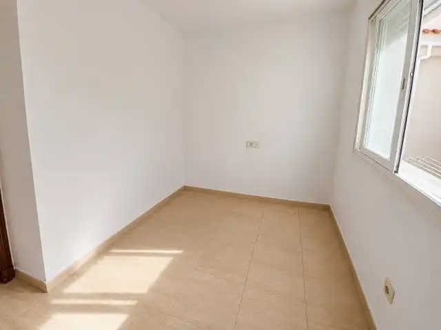 Habitación de Piso en venta en Manilva con Aire acondicionado, Calefacción y Terraza