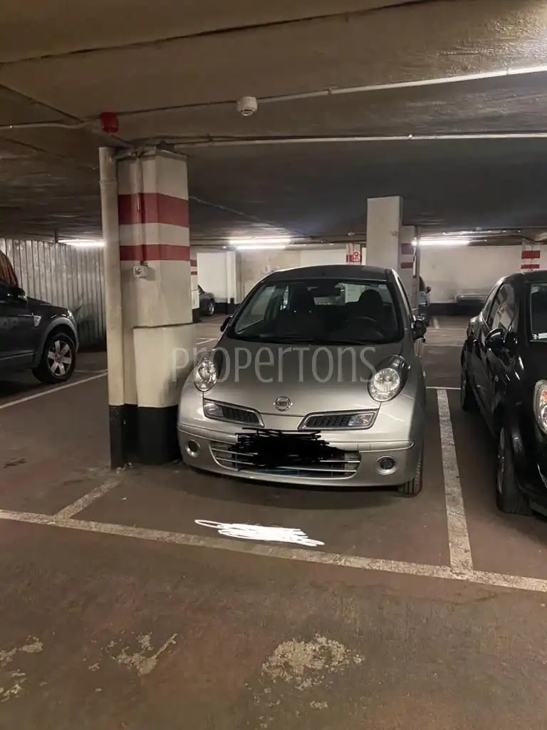 Einzelparkplatz zum Verkauf in Indautxu