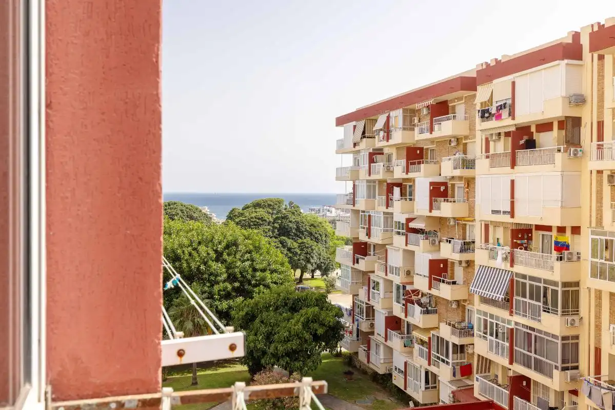 Terraza de Estudio en venta en Benalmádena con Calefacción, Jardín privado y Piscina