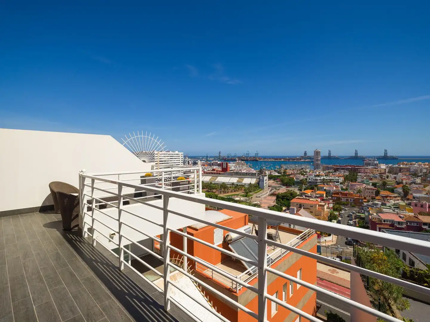 Terrassa de Casa adosada en venda en Las Palmas de Gran Canaria amb Jardí privat, Terrassa i Traster