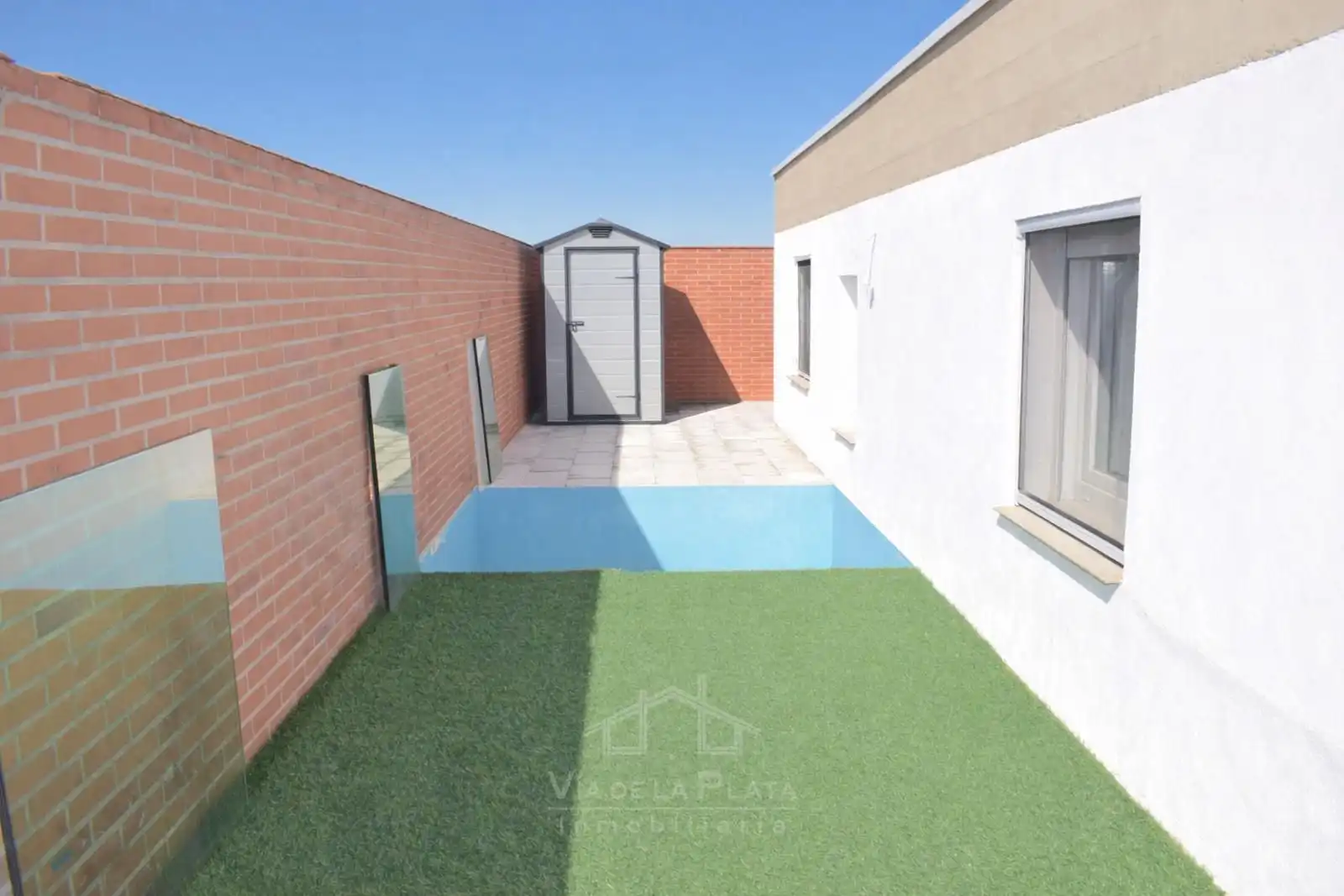 Terraza de Ático en venta en Santa Marta de Tormes con Calefacción, Terraza y Piscina