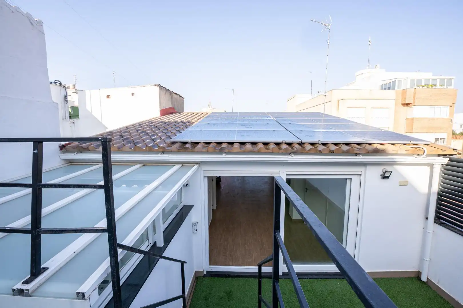 Terrassa de Casa o xalet en venda en L'Alcúdia amb Aire condicionat, Terrassa i Piscina