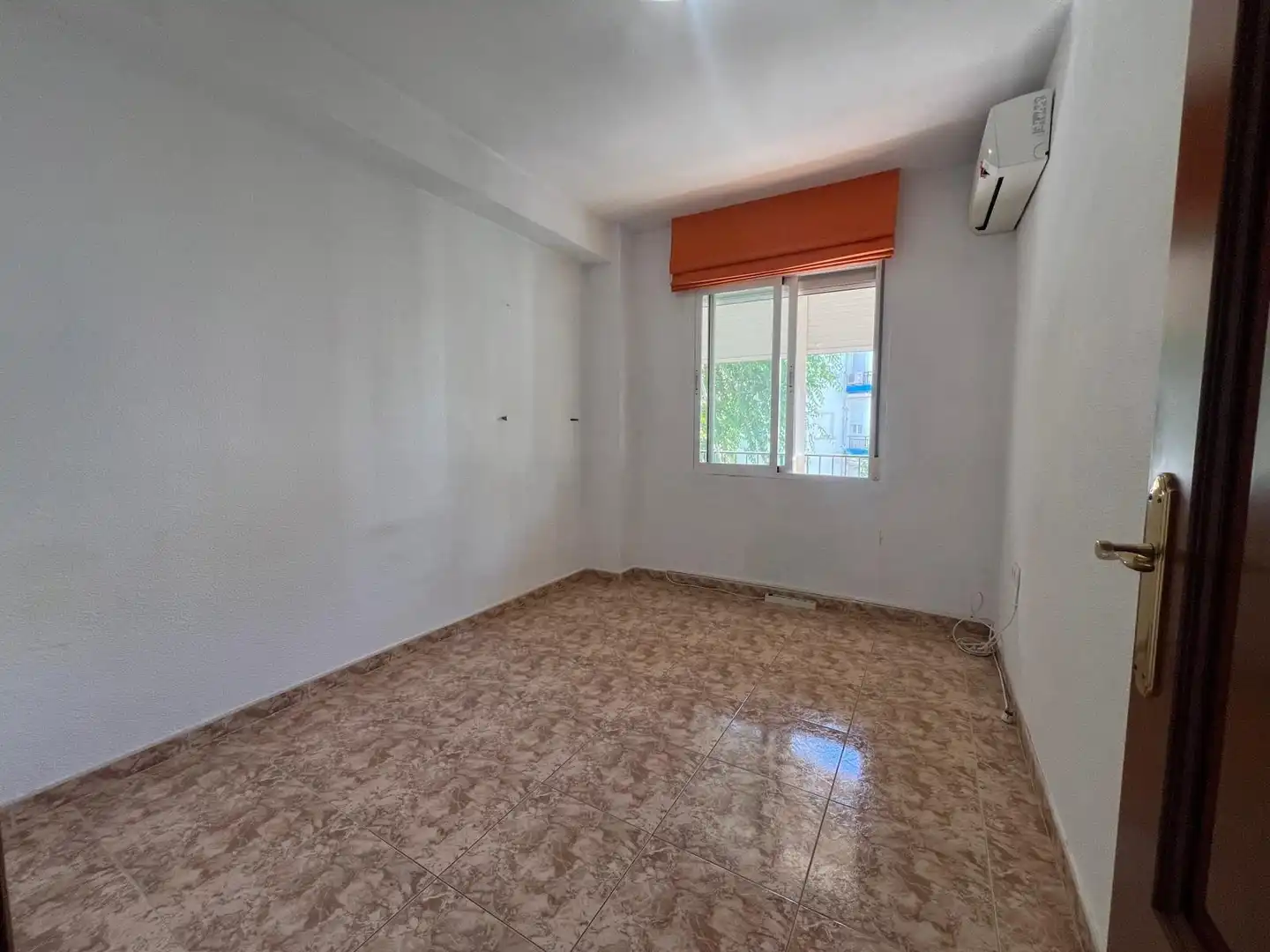 Bedroom of Flat for sale in Córdoba  with Air Conditioner and Terrace