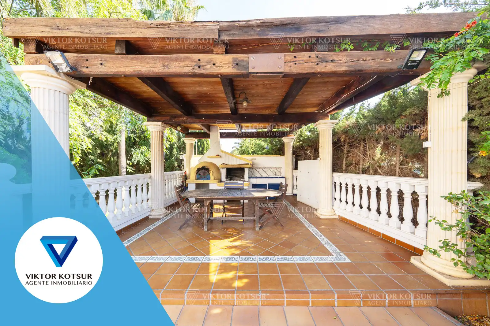 Terrassa de Casa o xalet en venda en Roquetas de Mar amb Aire condicionat, Calefacció i Jardí privat