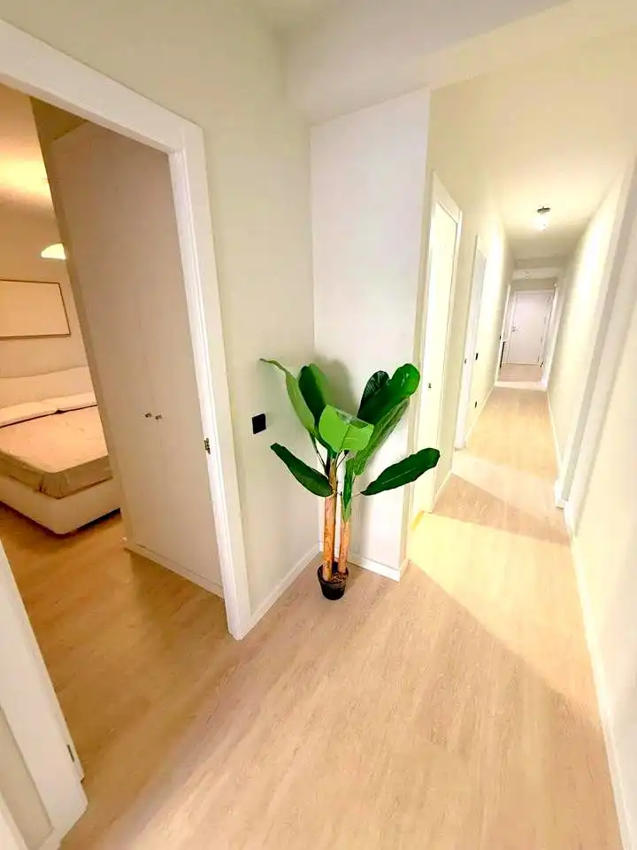 Flat with lift for sale in De La República Argentina 111, imagen 5