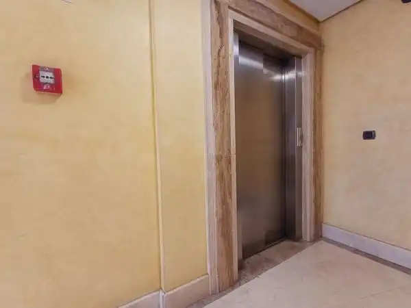 Wohnung mit Aufzug zum Verkauf in Rúa Colón, imagen 25