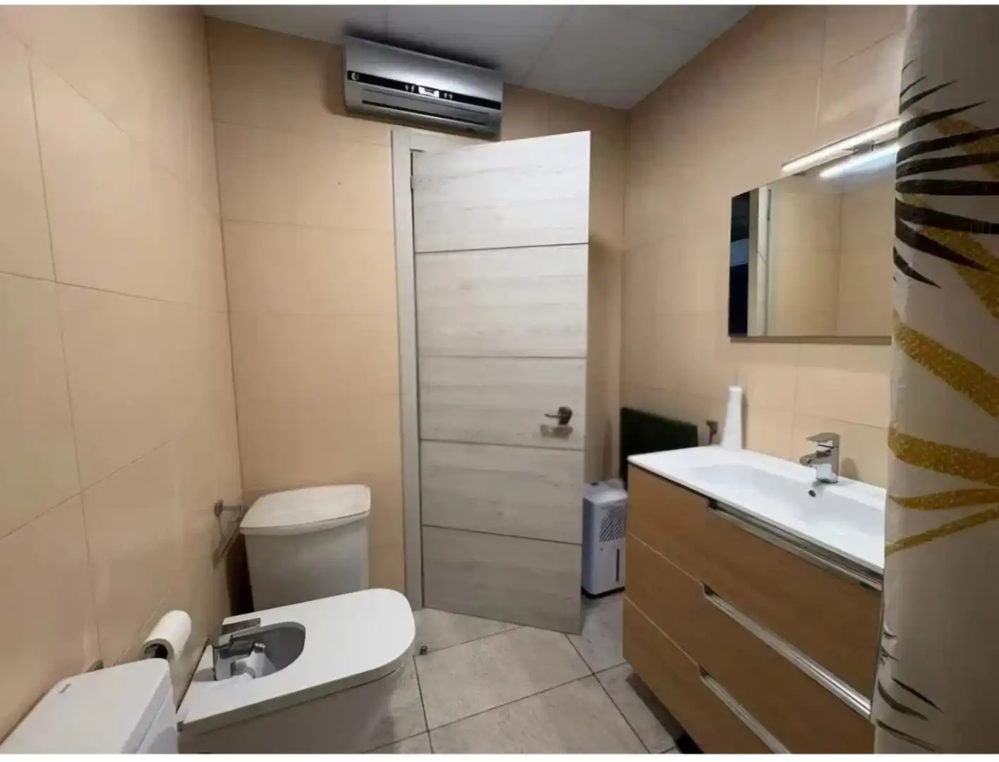 Bathroom of Flat for sale in Tarragona  with Air Conditioner, Heating and Balcony