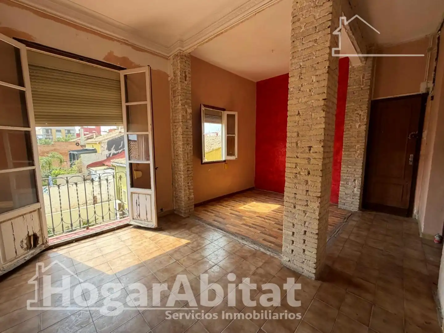 Habitación de Piso en venta en Valencia con Trastero y Balcón