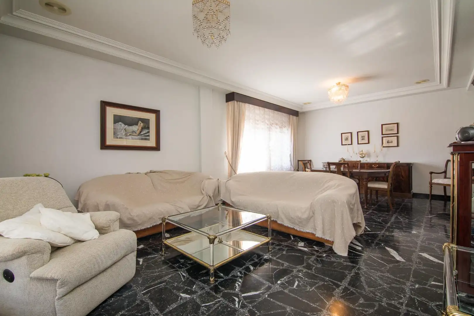 Sala d'estar de Casa o xalet en venda en Elche / Elx amb Jardí privat, Terrassa i Piscina