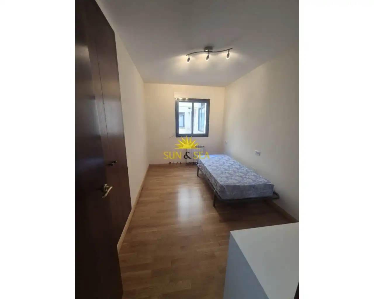 Bedroom of Flat for sale in Murcia  with Air Conditioner, Heating and Parquet flooring