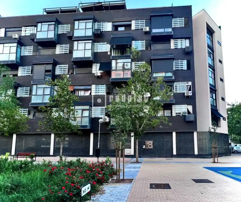 Flat with pool for sale in de Martín Muñoz de las Posadas, imagen 34