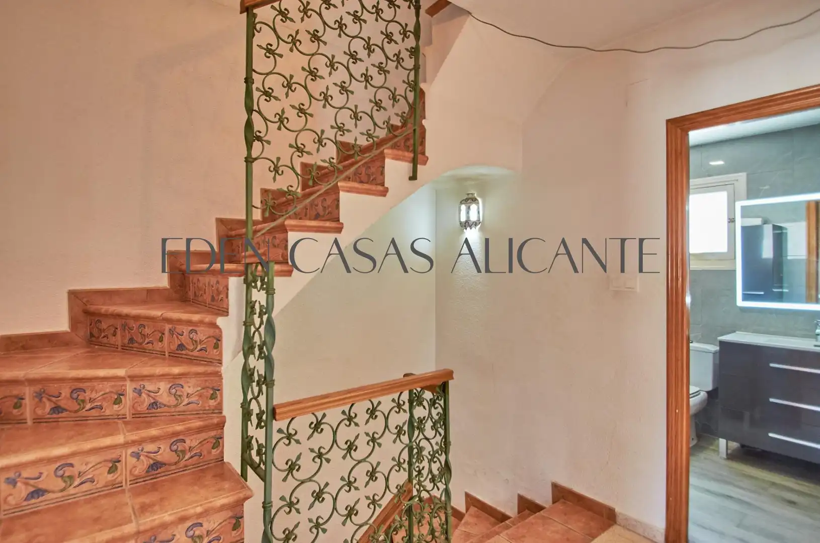 Houses for sale in El Campello  with Heating, Terrace and Storage room