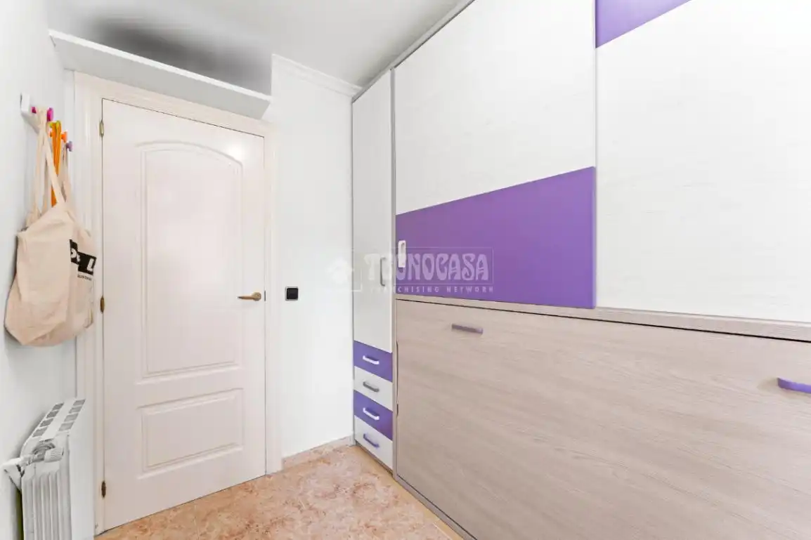 Dormitori de Pis en venda en Cornellà de Llobregat