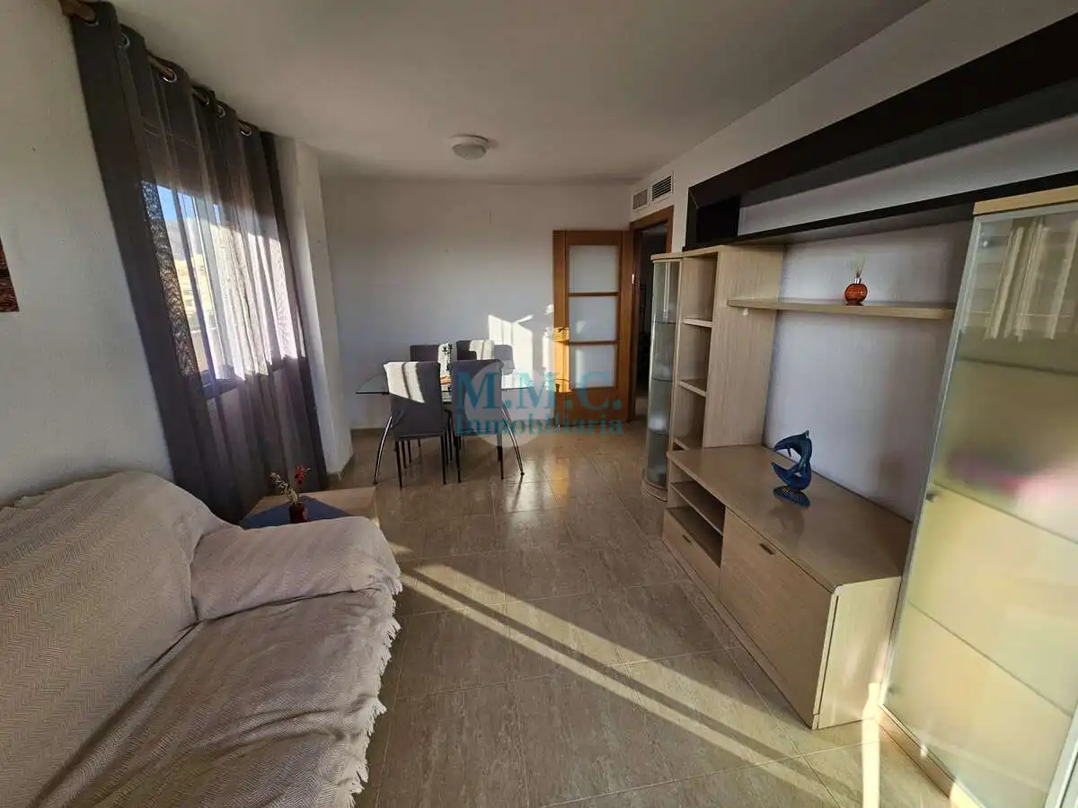 Sala de estar de Piso en venta en Roquetas de Mar con Aire acondicionado, Terraza y Amueblado