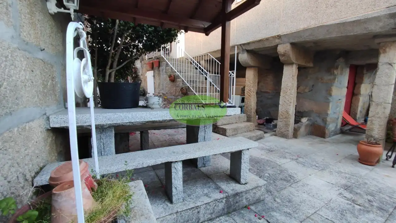 Terrassa de Casa o xalet en venda en Paderne de Allariz amb Calefacció, Jardí privat i Parquet