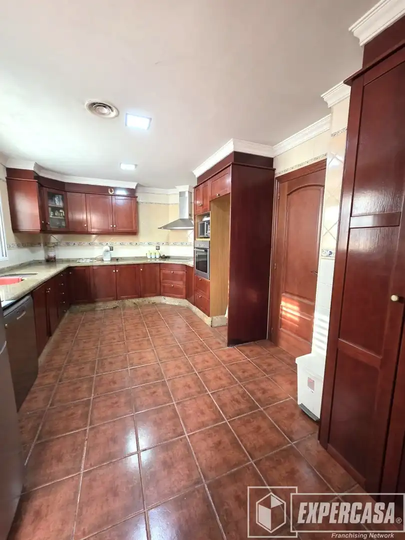 Cocina de Casa o chalet en venta en Torrent con Terraza y Trastero