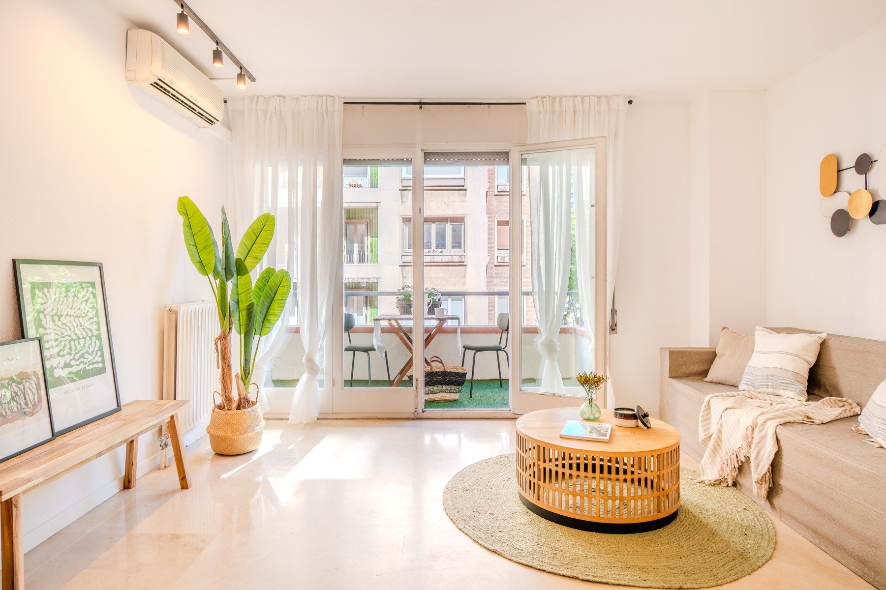 Sala d'estar de Pis en venda en Girona Capital amb Calefacció i Balcó