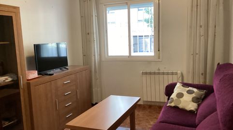 Foto 2 de Piso en venta en Calle del Jardín de la Duquesa, Casco histórico de Vicálvaro, Madrid Capital