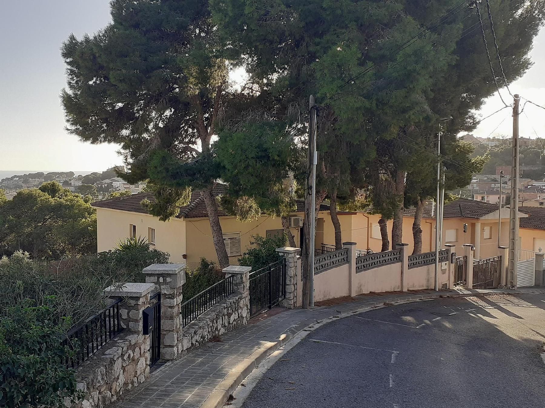 Exterior view of House or chalet for sale in Calafell  with Storage room